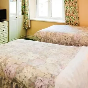 Wisestay Guest house Cardiff